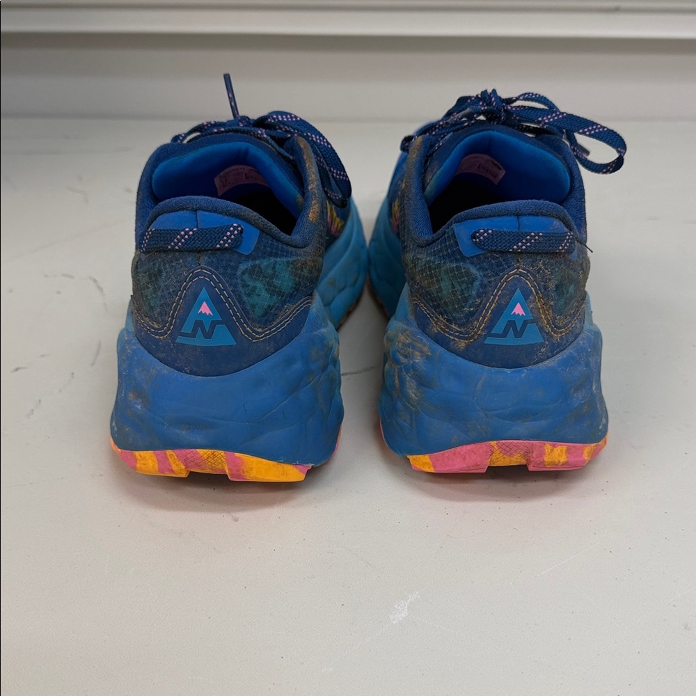 New Balance Fresh Foam X More V2 Women's Sz 9.5 Blue Pink! - Picture 3 of 8